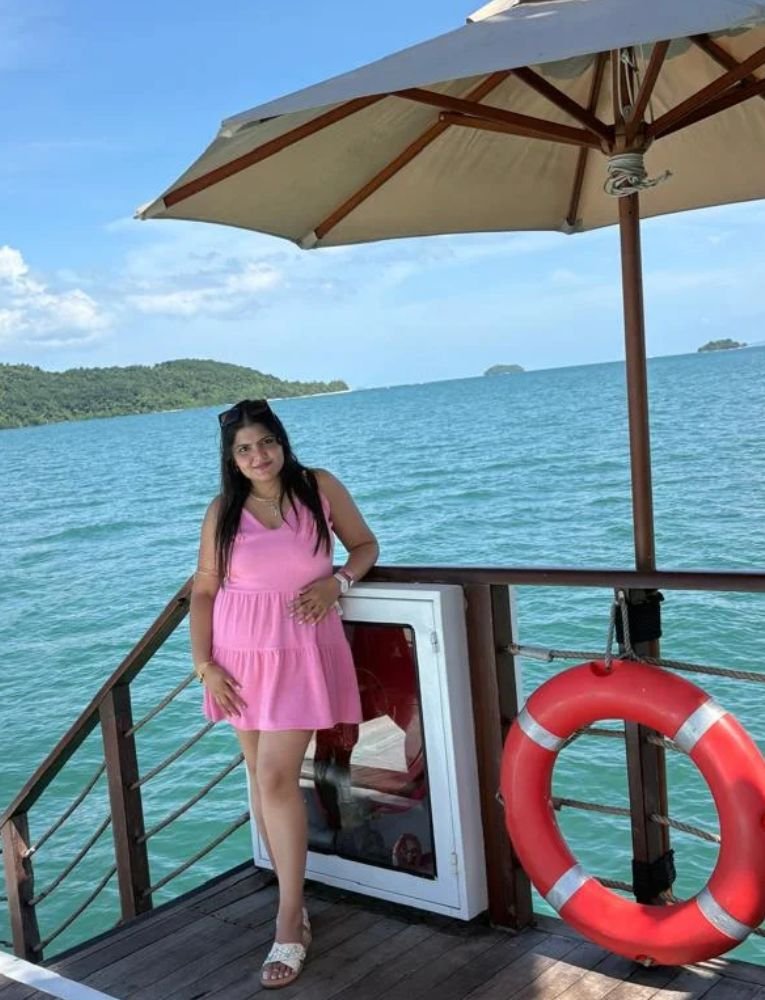 nidhi-yadav-sales-manager